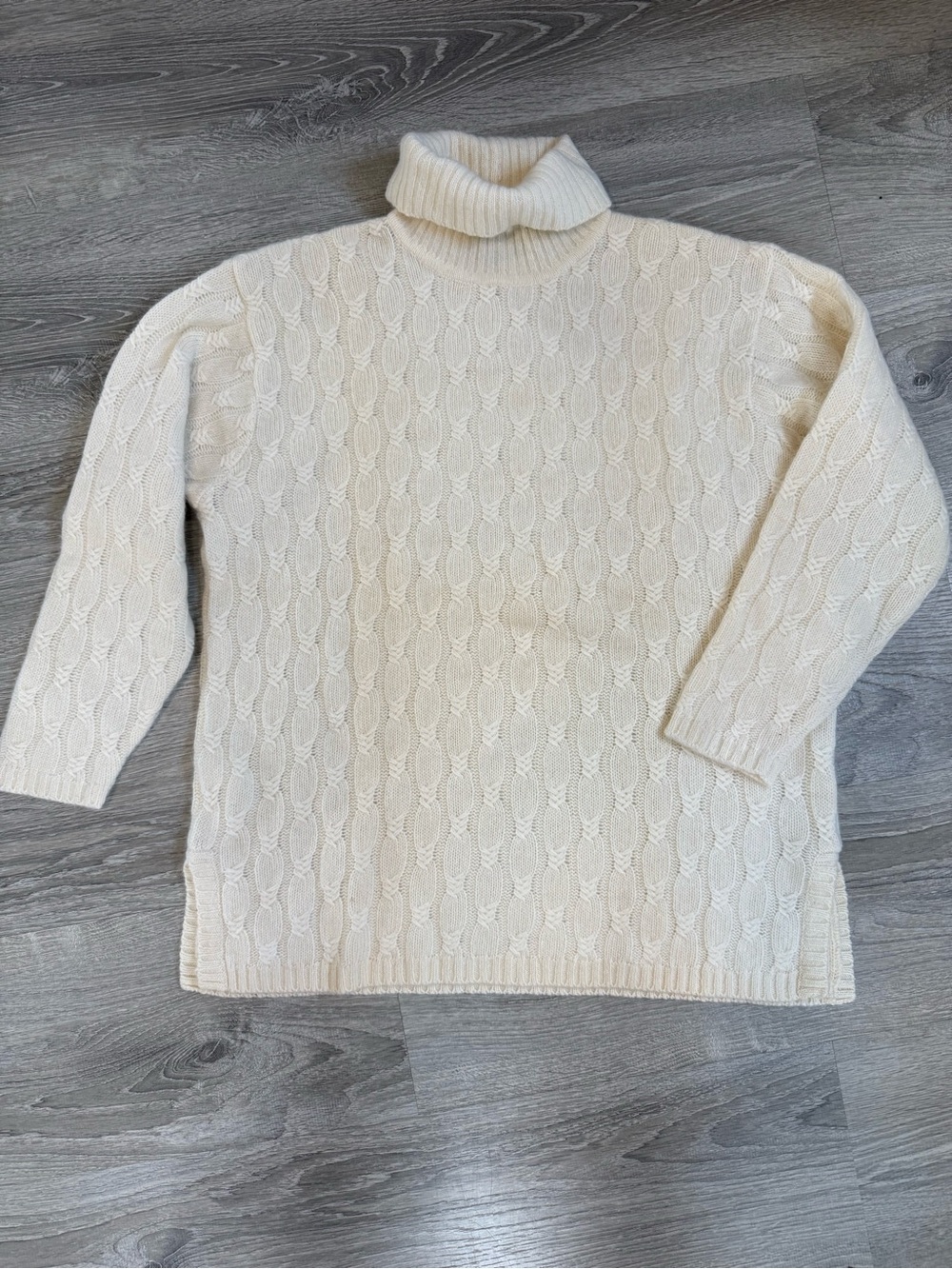 JEANNE PIERRE Vintage 90s Wool Angora Turtleneck Sweater Cable knit